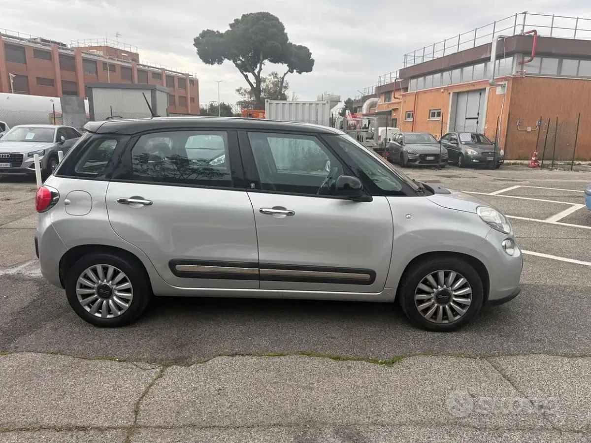 Używany Fiat 500L Pop Star 85 KM (62 kW) 2015 Biały Minivan