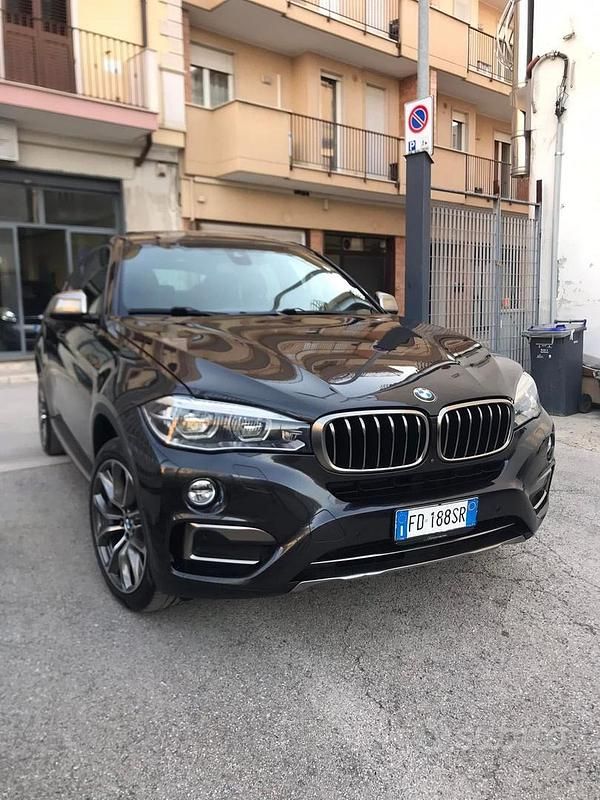 Usata BMW X6 Comfort Edition 249 CV (183 kW) 2016 Grigio SUV