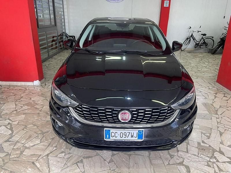 Usata Fiat Tipo Mirror 130 CV (95 kW) 2020 Nero Station wagon