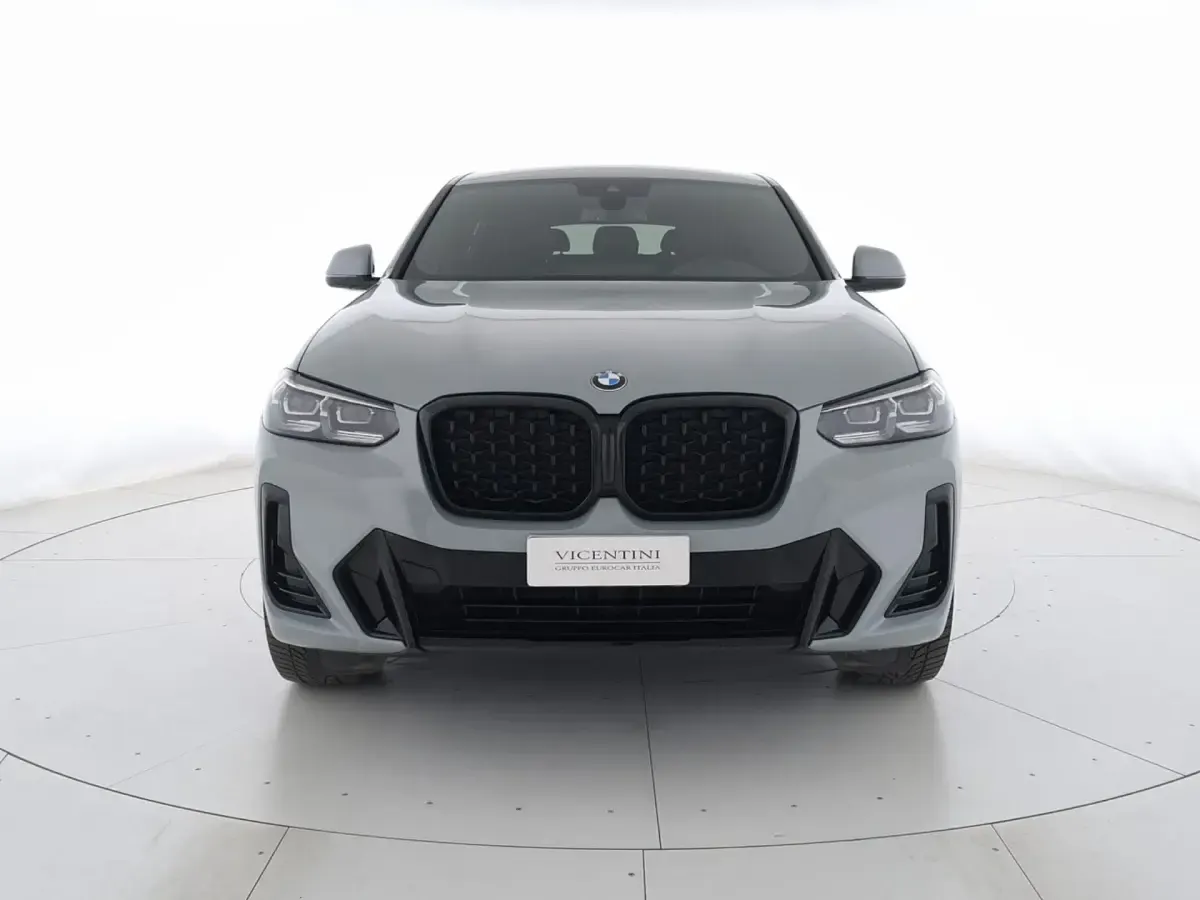 Usata BMW X4 M Sport 184 CV (135 kW) 2023 Grigio SUV