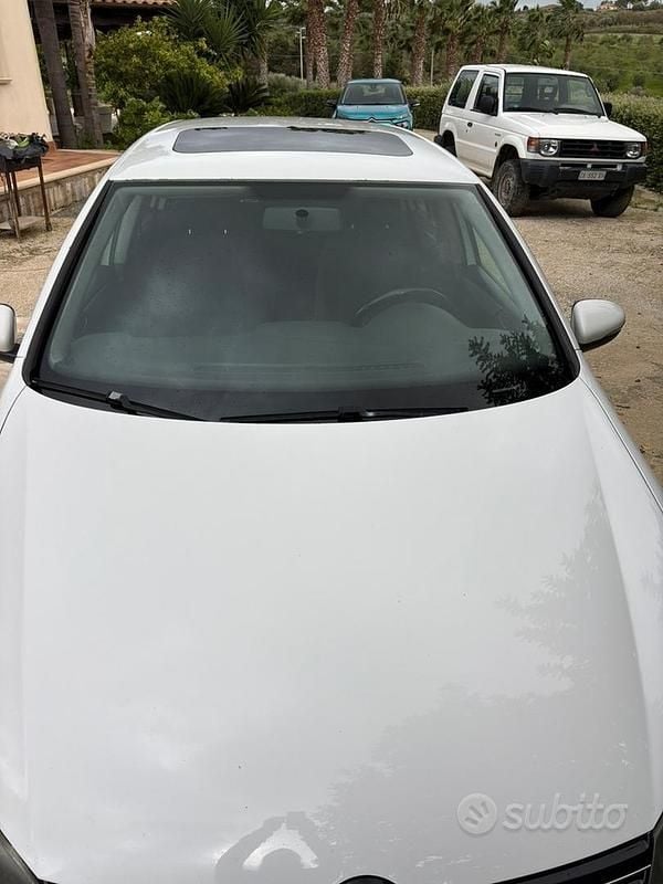 Usata VW Golf VII 2012 Bianco Utilitaria