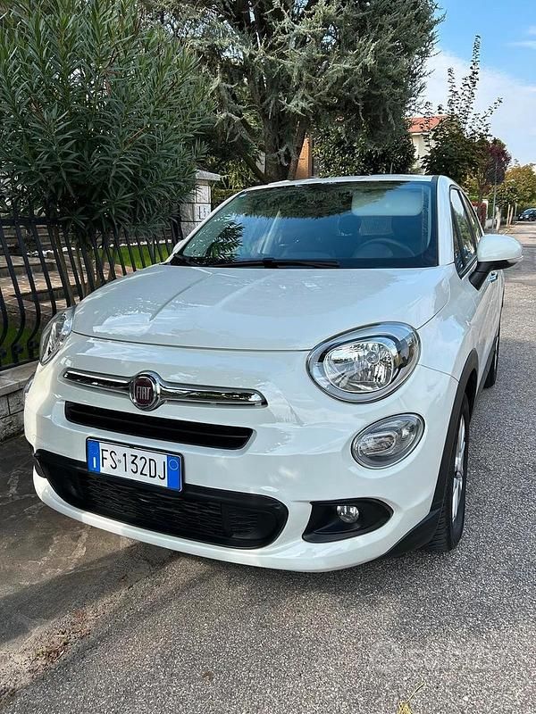 Bianco Usata 2018 Fiat 500X SUV | 13.000 € (Buon prezzo) - Immagine 1/4