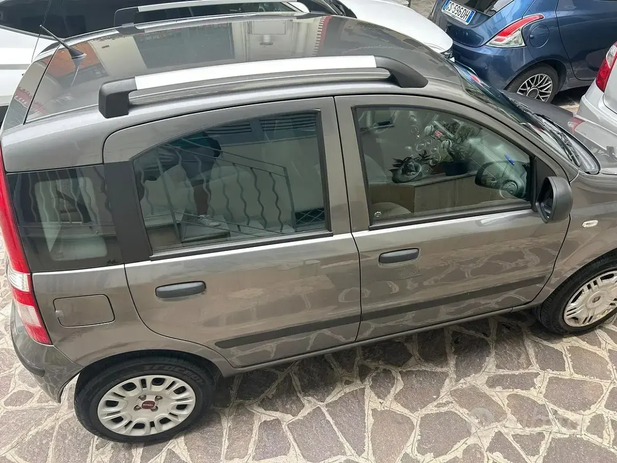 Usata Fiat Panda 77 CV (56 kW) 2012 Utilitaria