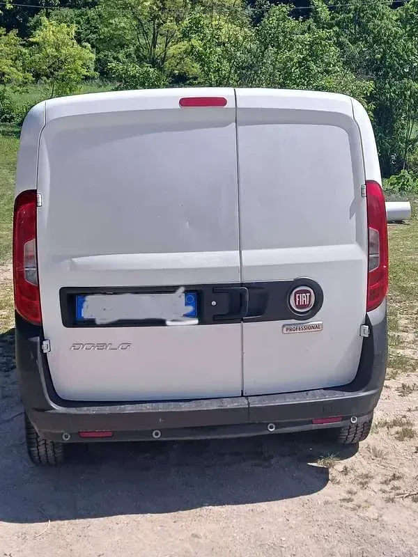 Usata Fiat Doblò Active 105 CV (77 kW) 2017 Bianco Monovolume