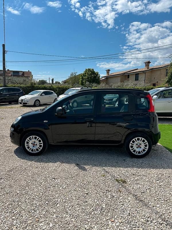Usata Fiat Panda Pop 69 CV (50 kW) 2014 Nero Utilitaria