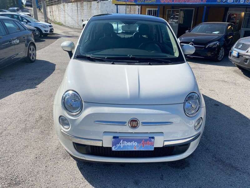 Usata Fiat 500 Lounge 95 CV (69 kW) 2014 Bianco pastello Utilitaria