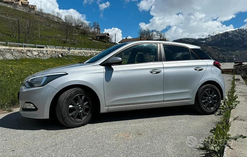 Usata Hyundai i20 2017 SUV