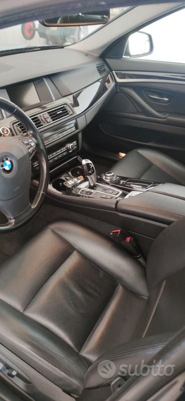Usata BMW 520 190 CV (139 kW) 2015 Nero Station wagon