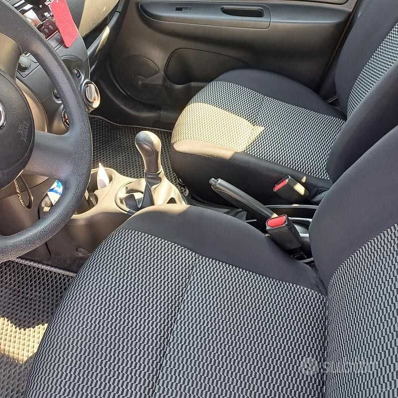 Usata Nissan Micra 75 CV (55 kW) 2015 Blu Utilitaria