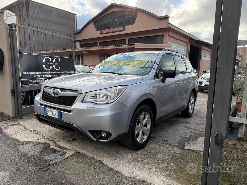 Usata Subaru Forester 147 CV (108 kW) 2014 Grigio SUV
