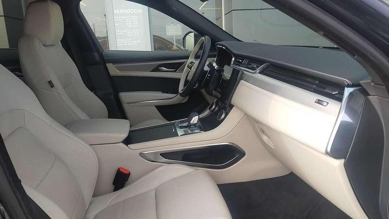 Usata Jaguar F-Pace R-Dynamic 163 CV (119 kW) 2024 Blu SUV