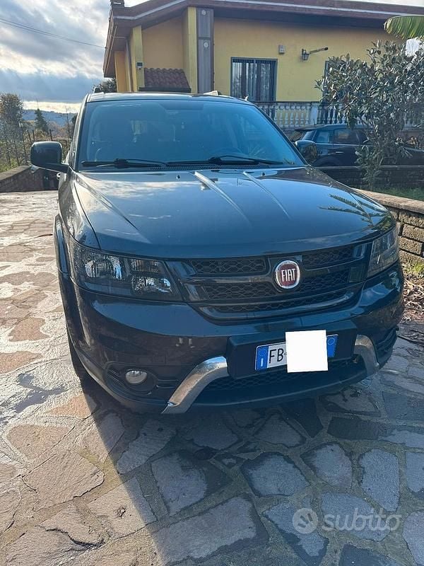 Nero Usata 2015 Fiat Freemont SUV | 7500 € (Ottimo prezzo) - Immagine 1/4