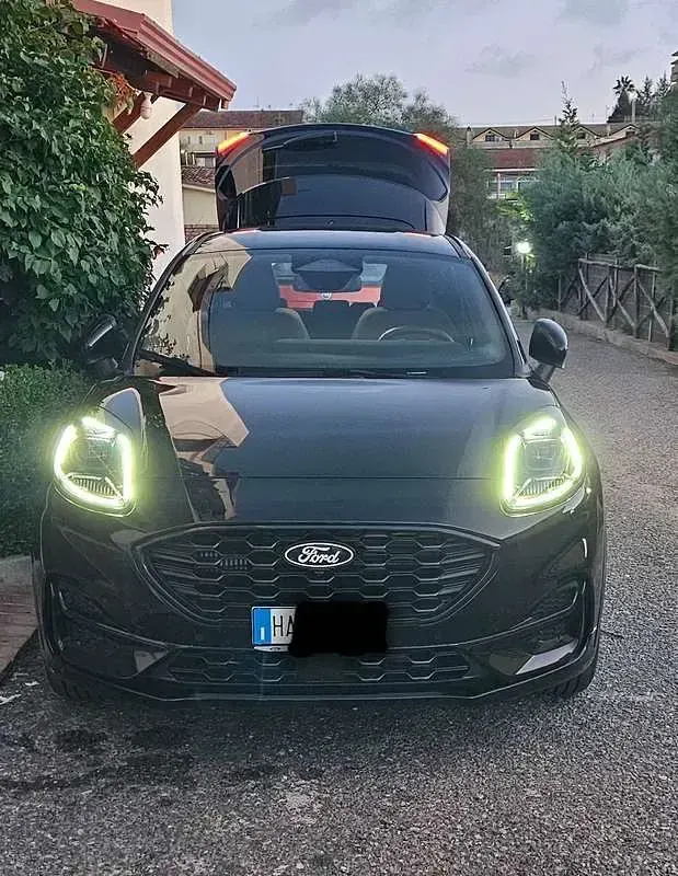 Usata Ford Puma ST-Line 125 CV (91 kW) 2025 Nero SUV