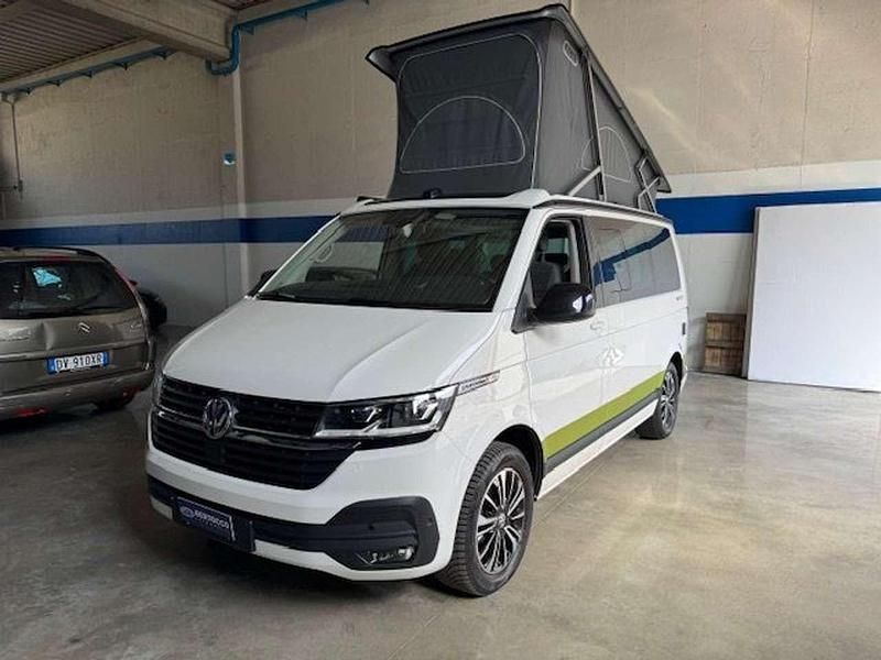 Usata VW California Beach 150 CV (110 kW) 2023 Bianco Furgone