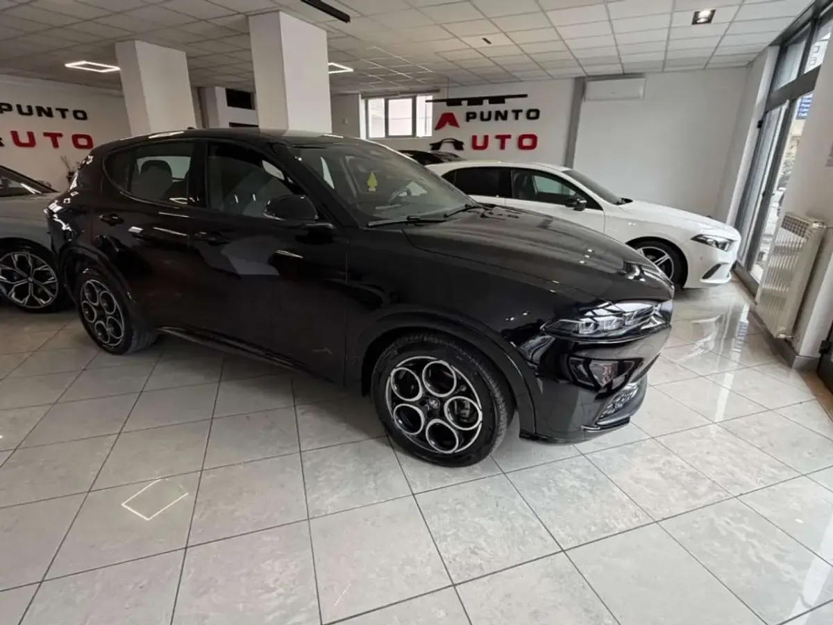 Usata Alfa Romeo Tonale Sprint 131 CV (96 kW) 2024 Nero SUV