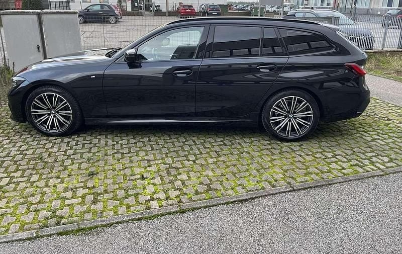 Usata BMW 318 M Sport 150 CV (110 kW) 2022 Nero Station wagon