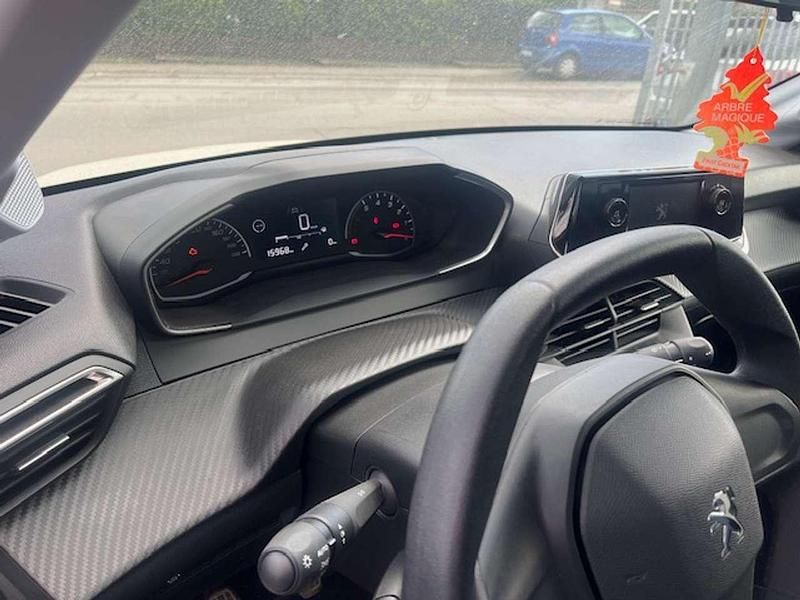 Usata Peugeot 208 Active 102 CV (75 kW) 2021 Bianco Utilitaria