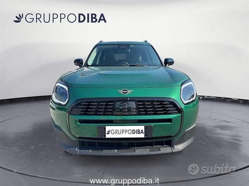 Usata Mini Countryman Classic 170 CV (125 kW) 2024 Verde SUV