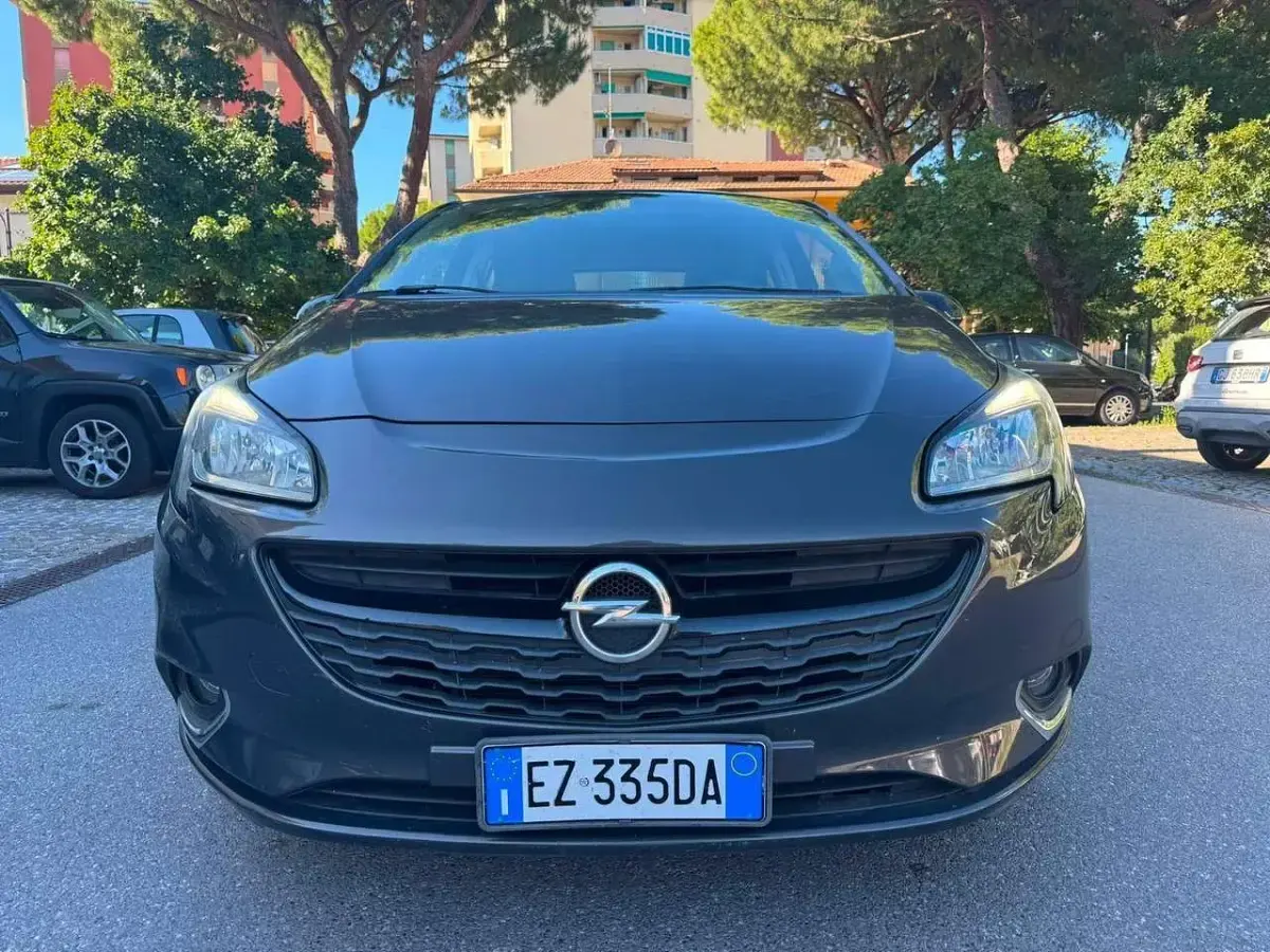 Usata Opel Corsa 69 CV (50 kW) 2015 Scuro Utilitaria