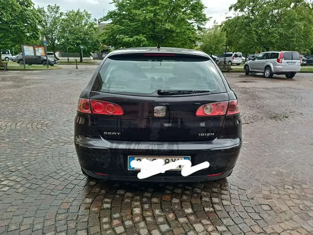 Usata Seat Ibiza 75 CV (55 kW) 2001 Utilitaria