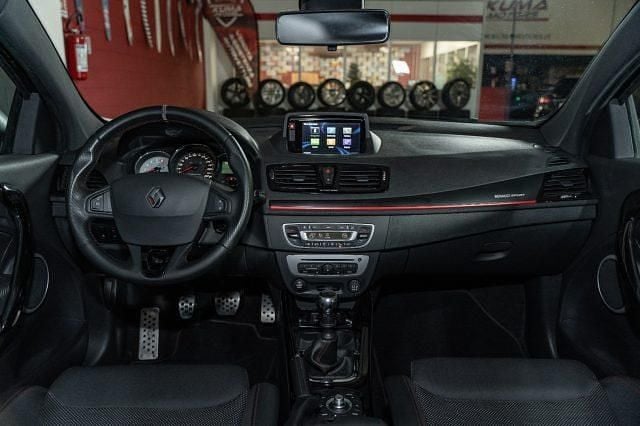 Usata Renault Mégane III R.S. 265 CV (194 kW) 2013 Blu Utilitaria