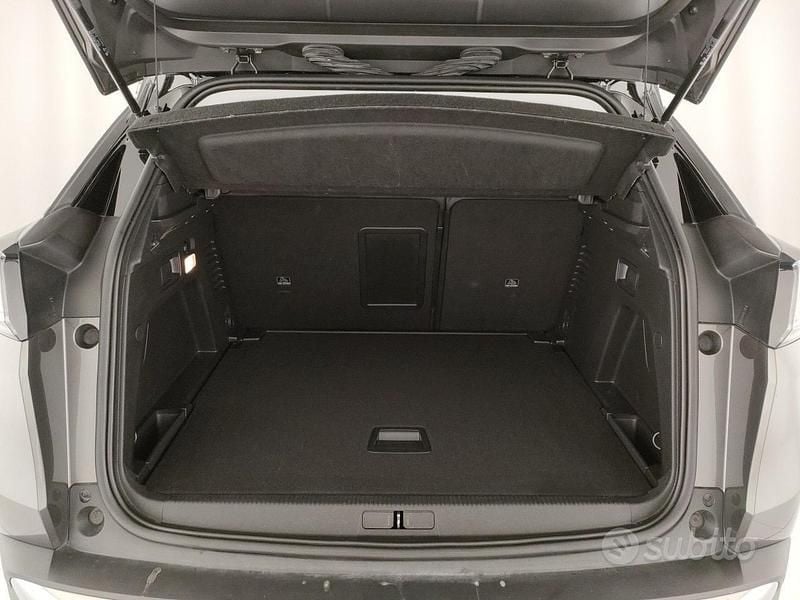 Usata Peugeot 3008 Allure 131 CV (96 kW) 2022 Grigio SUV