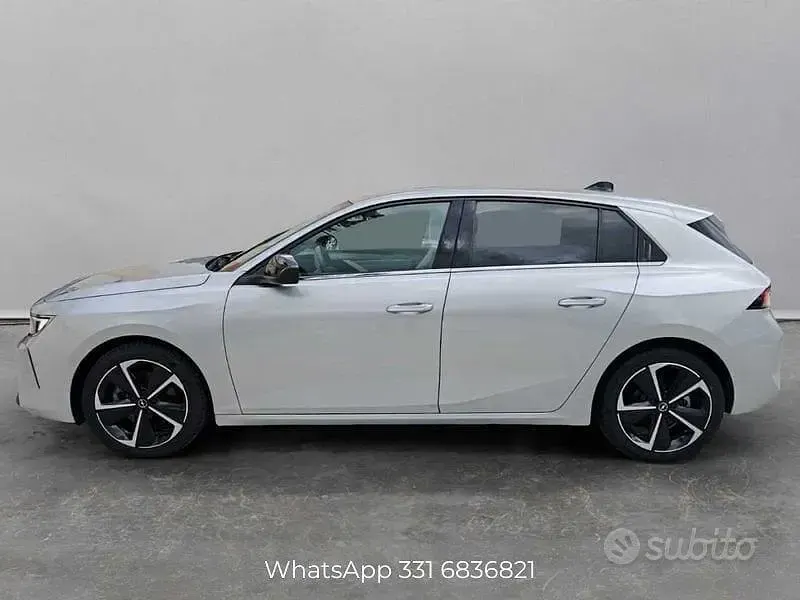 Occasion Opel Astra Elegance 131 PK (96 kW) 2023 Grijs Sedan