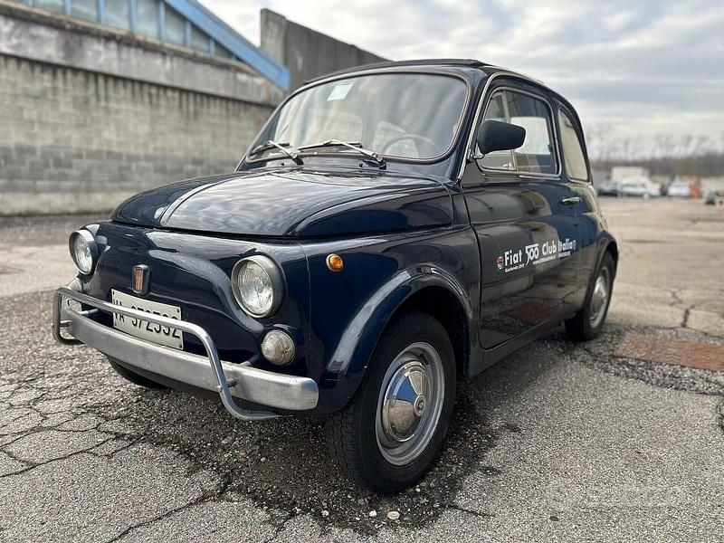 Blu/azzurro Usata 1970 Fiat 500 Due volumi | 4500 € - Immagine 1/4