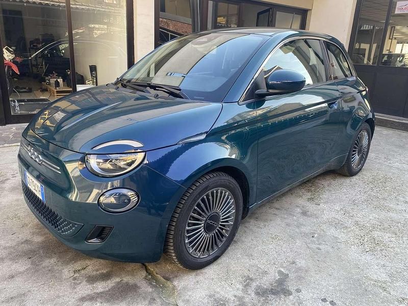 Usata Fiat 500e Business 42 kW (58 CV) 2020 Other Utilitaria
