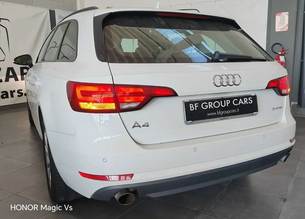 Usata Audi A4 Sport 170 CV (125 kW) 2018 Bianca Station wagon