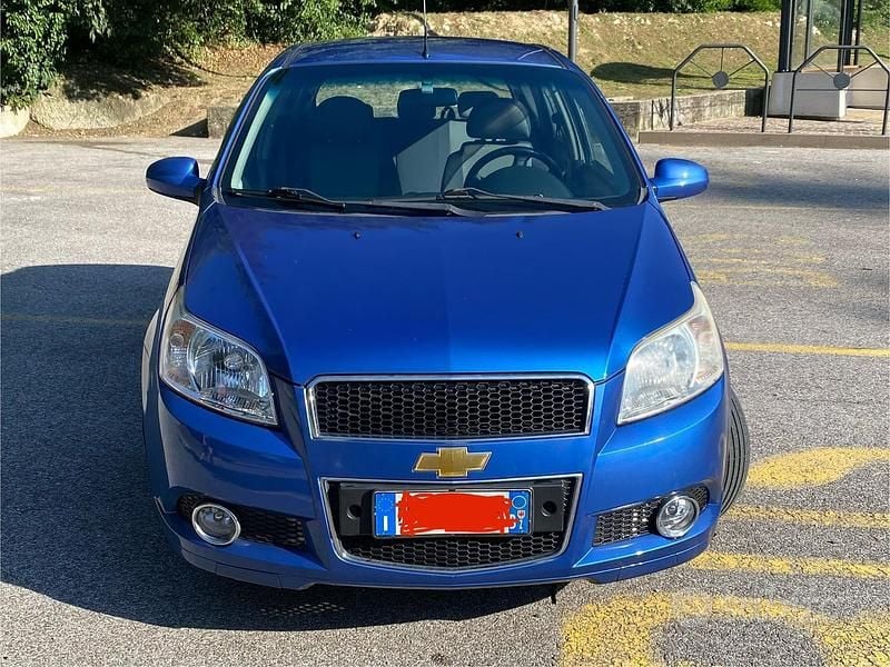 Usata Chevrolet Aveo 84 CV (61 kW) 2009 Blu Utilitaria