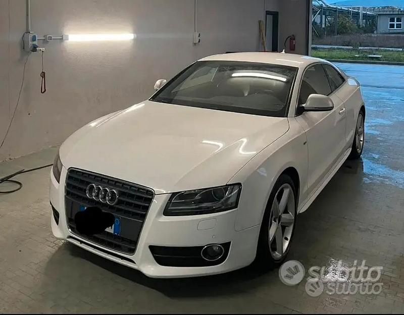 Usata Audi A5 S-Line 2010 Bianco Coupé