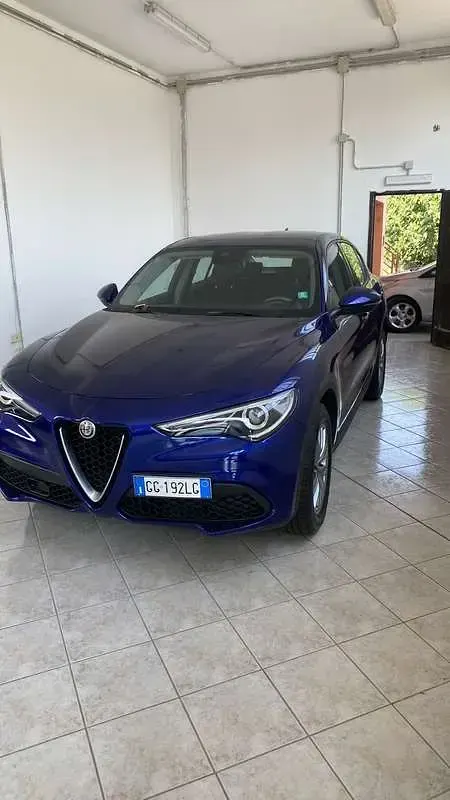 Usata Alfa Romeo Stelvio Business 190 CV (139 kW) 2021 SUV