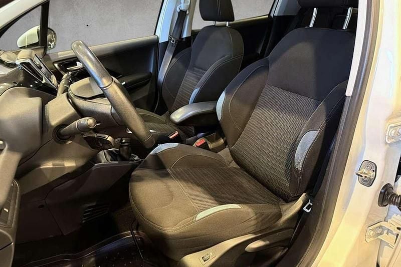 Usata Peugeot 208 S 82 CV (60 kW) 2013 Utilitaria