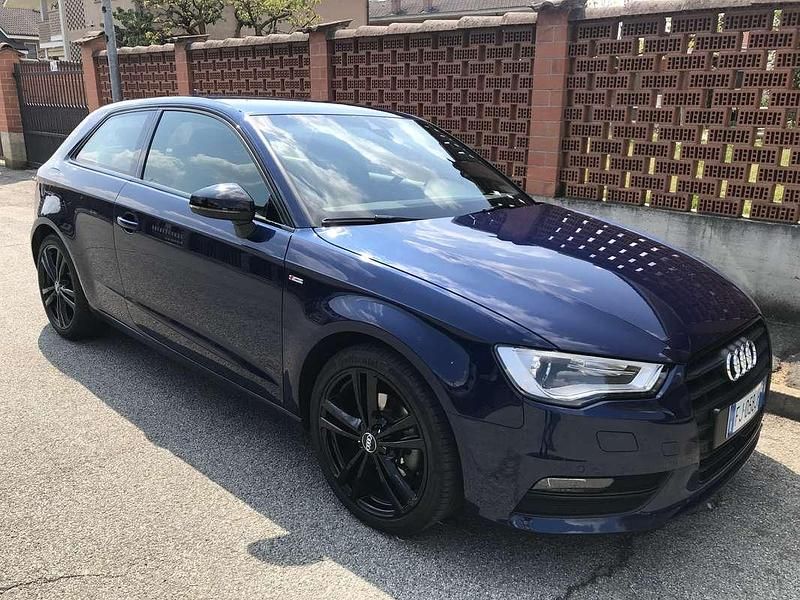 Usata Audi A3 Ambition 150 CV (110 kW) 2017 Blu/azzurro Berlina