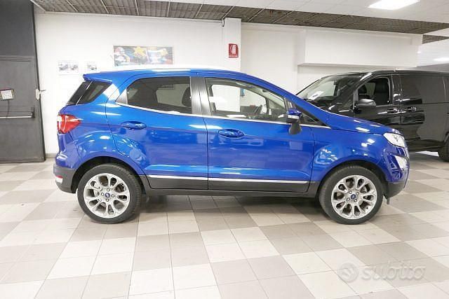 Usata Ford Ecosport Titanium 125 CV (91 kW) 2018 Blu SUV