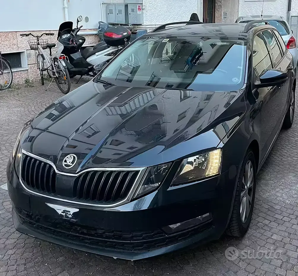 Usata Skoda Octavia 150 CV (110 kW) 2018 Nero Station wagon