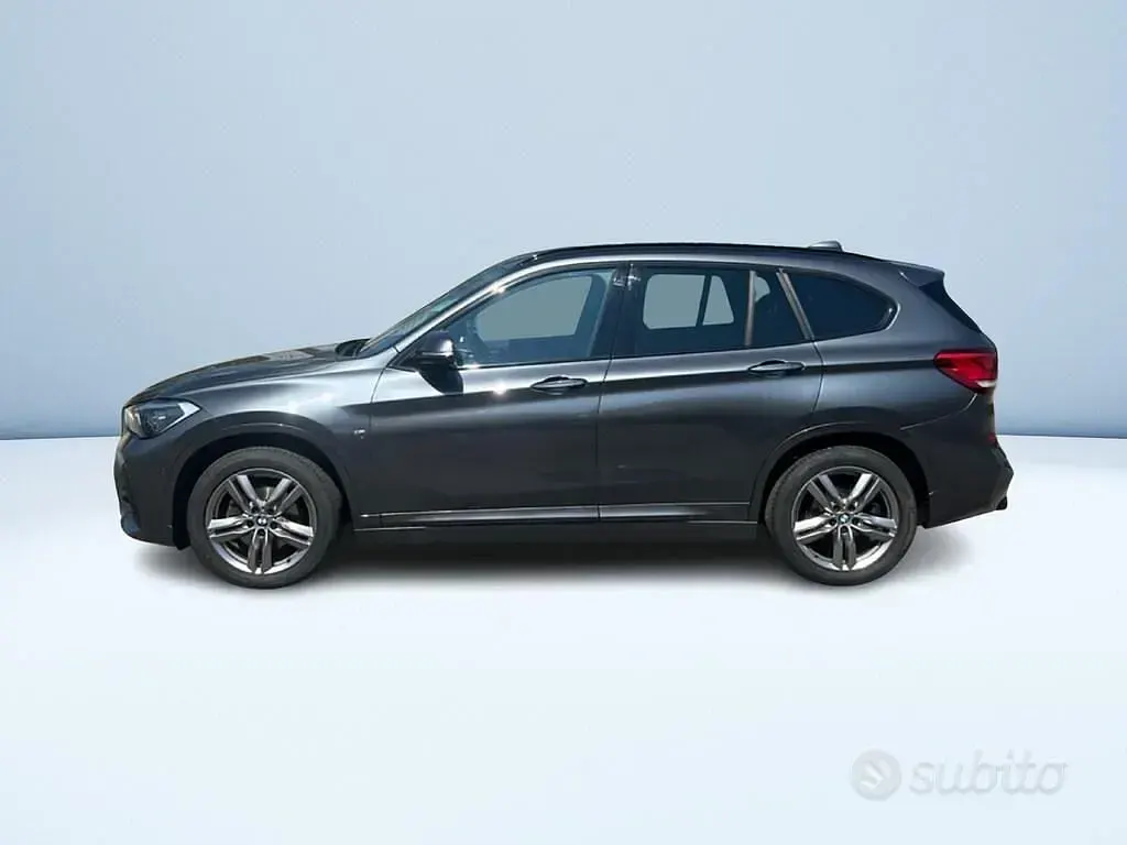 Usado BMW X1 M Sport 150 CV (110 kW) 2022 Gris SUV