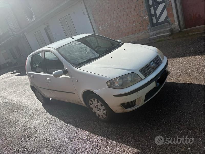 Usata Fiat Punto 2007 Bianco Berlina