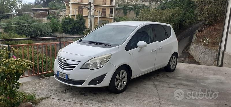 Usata Opel Meriva 95 CV (69 kW) 2008 Bianco Monovolume