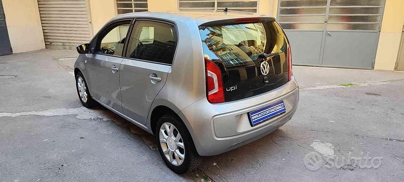 Usata VW up! high up! 75 CV (55 kW) 2013 Grigio Utilitaria