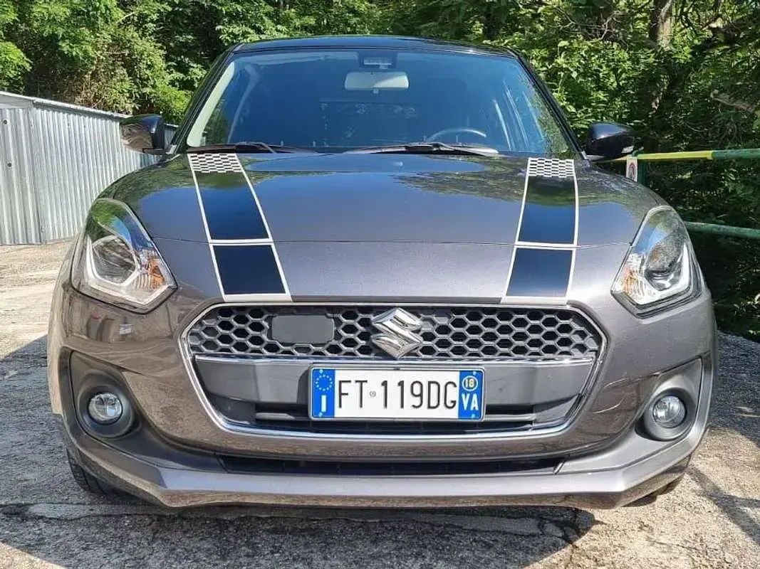 Usata Suzuki Swift 90 CV (66 kW) 2018 Grigio Utilitaria