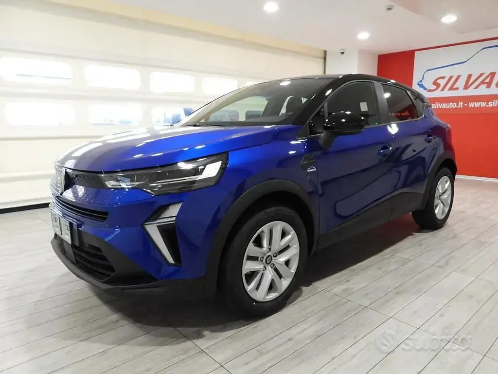 Nuova Renault Captur Evolution 122 CV (89 kW) 2026 Rosso SUV