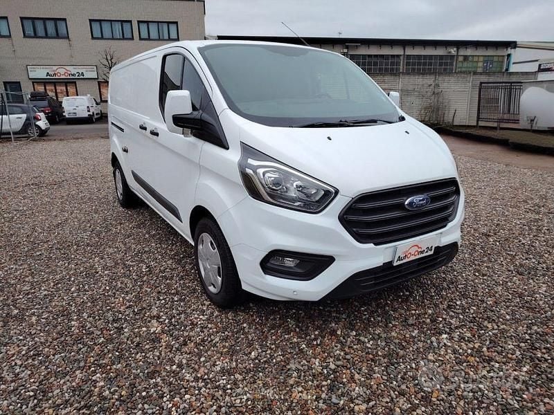 Usata Ford Transit Custom Trend 170 CV (125 kW) 2020 Bianco metallizzato Berlina