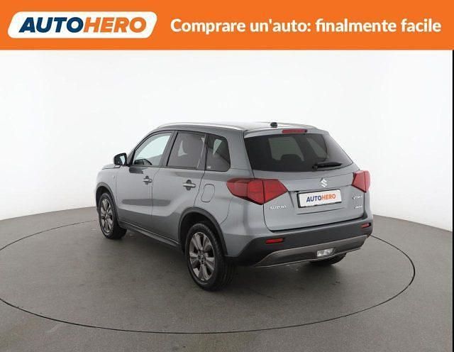 Second-hand Suzuki Vitara 111 CP (81 kW) 2020 Gri SUV