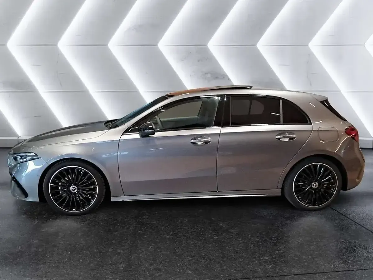 Nuova Mercedes A180 Advanced Plus 116 CV (85 kW) 2026 Grigio Utilitaria