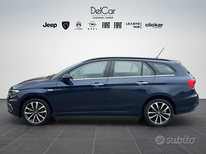 Usata Fiat Tipo Lounge 120 CV (88 kW) 2017 Blu/azzurro Station wagon
