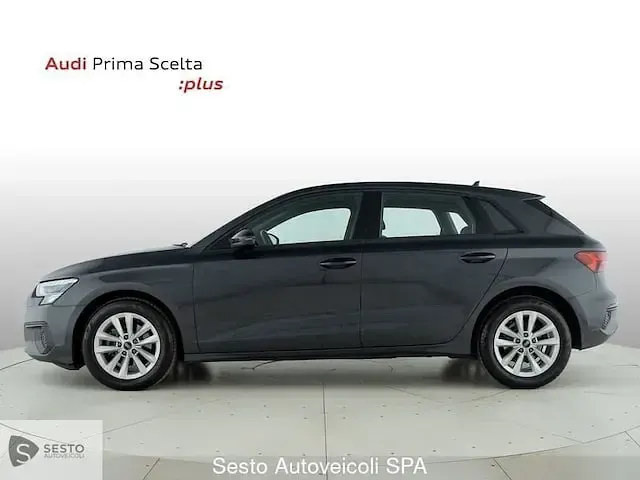 Usata Audi A3 Business 110 CV (80 kW) 2023 Grigio Berlina