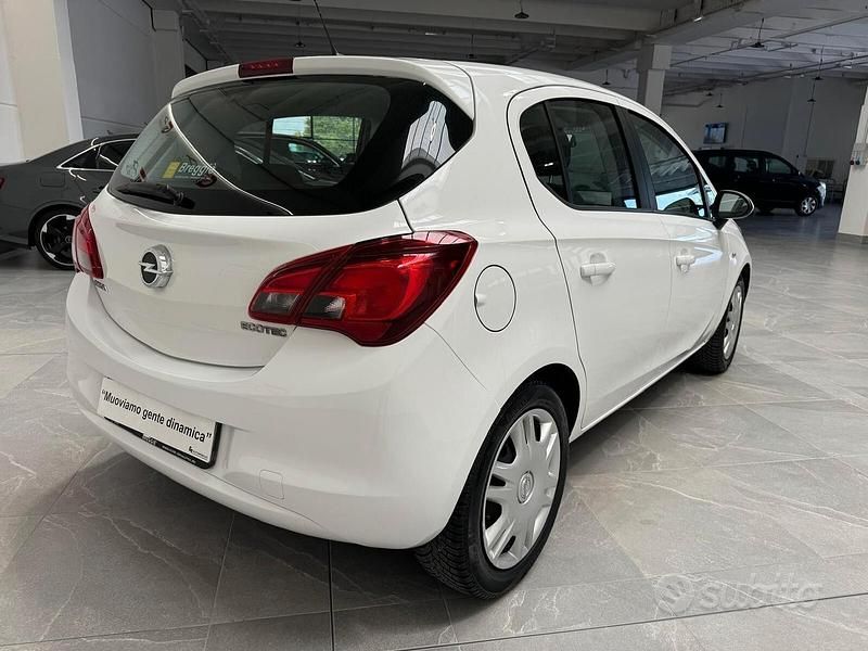 Usata Opel Corsa Innovation 90 CV (66 kW) 2018 Bianco Berlina