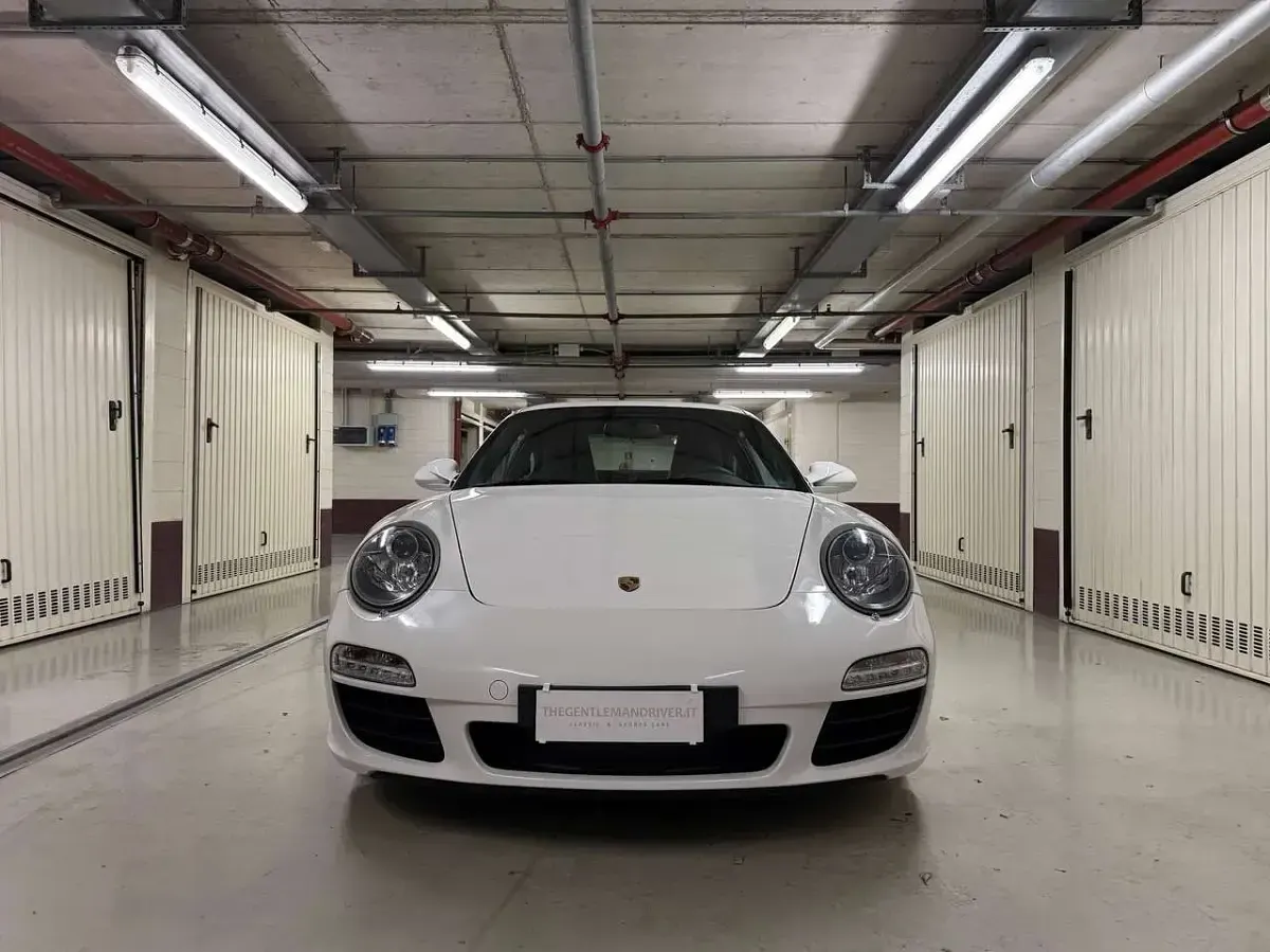 Usata Porsche 997 345 CV (253 kW) 2009 Bianco Coupé